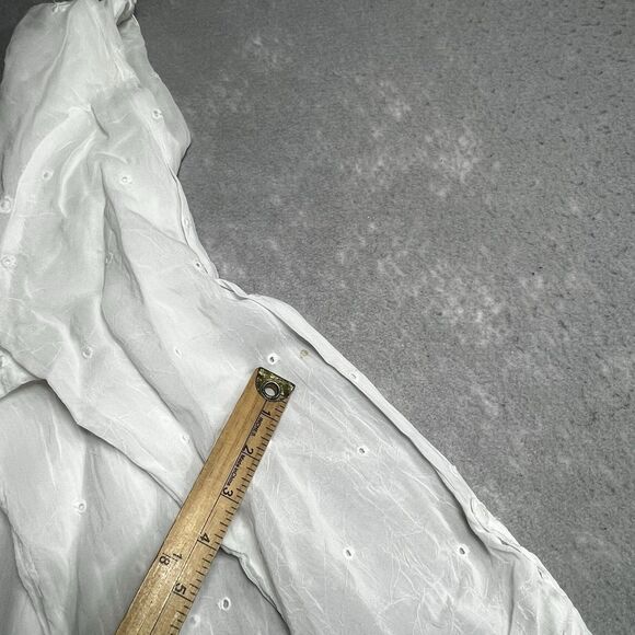 Johnny Was Top Womens Top Medium White Blouse Tunic Embroidered Lacework Boho - Picture 12 of 12